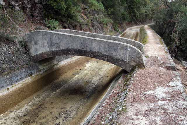 Canal à sec